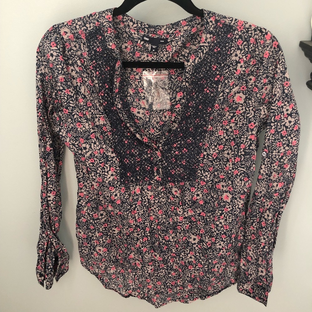 NWT Floral cotton blouse from Gap